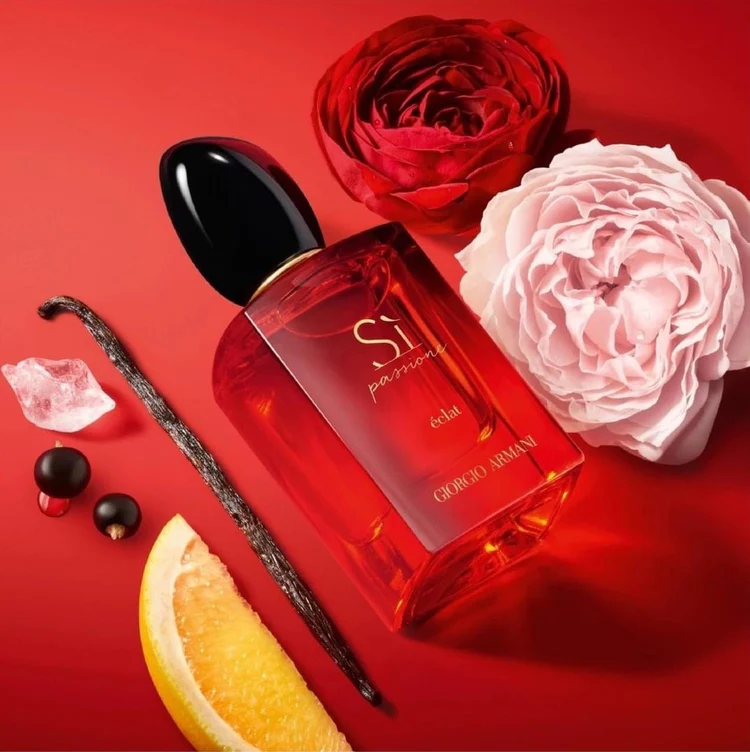 Giorgio Armani Si Passione Intense Eau De Parfum Spray for Women